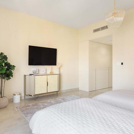 Happy Academia Jbr Apartment Дубай Екстериор снимка