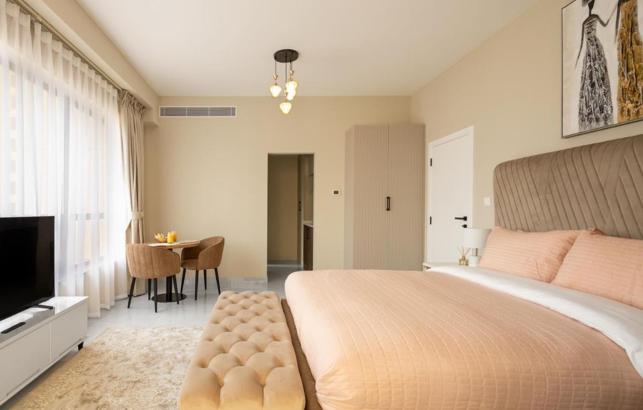 Happy Academia Jbr Apartment Дубай Екстериор снимка