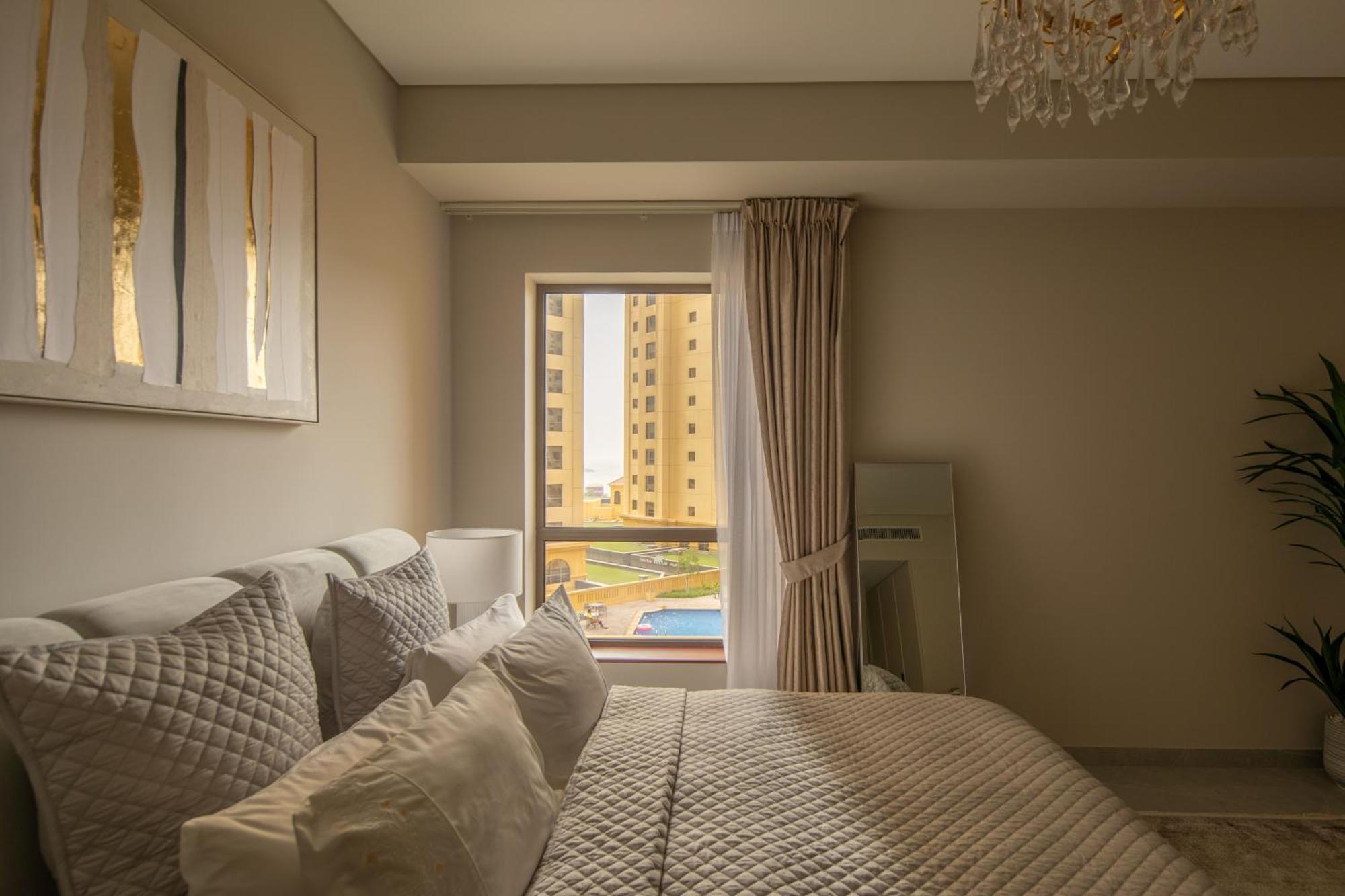 Happy Academia Jbr Apartment Дубай Екстериор снимка